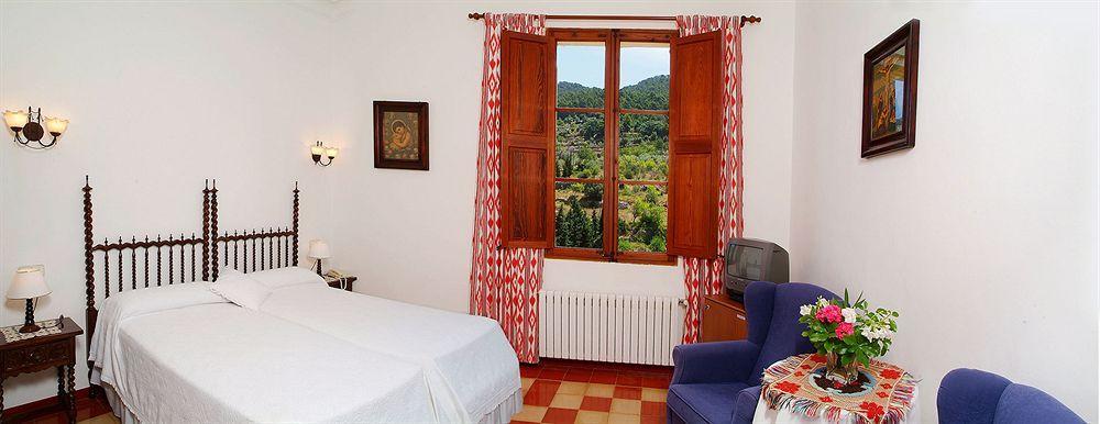 Sa Maniga Country house *