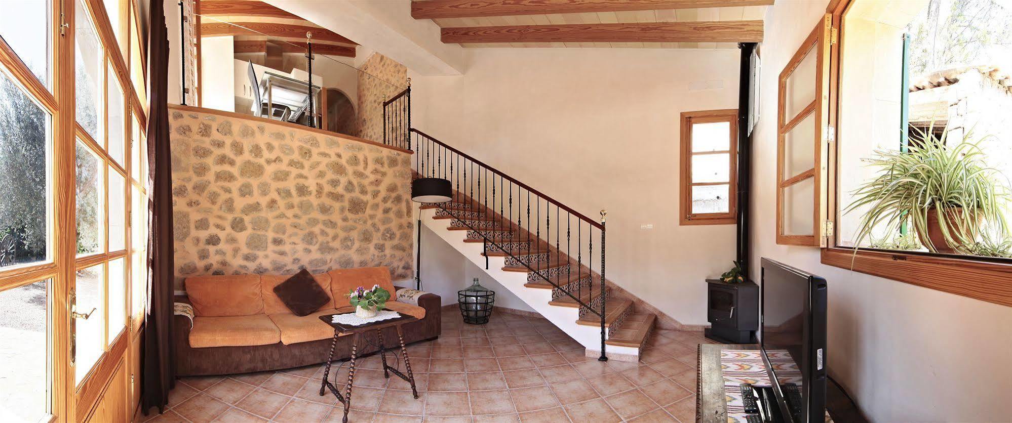 Sa Maniga Country house *
