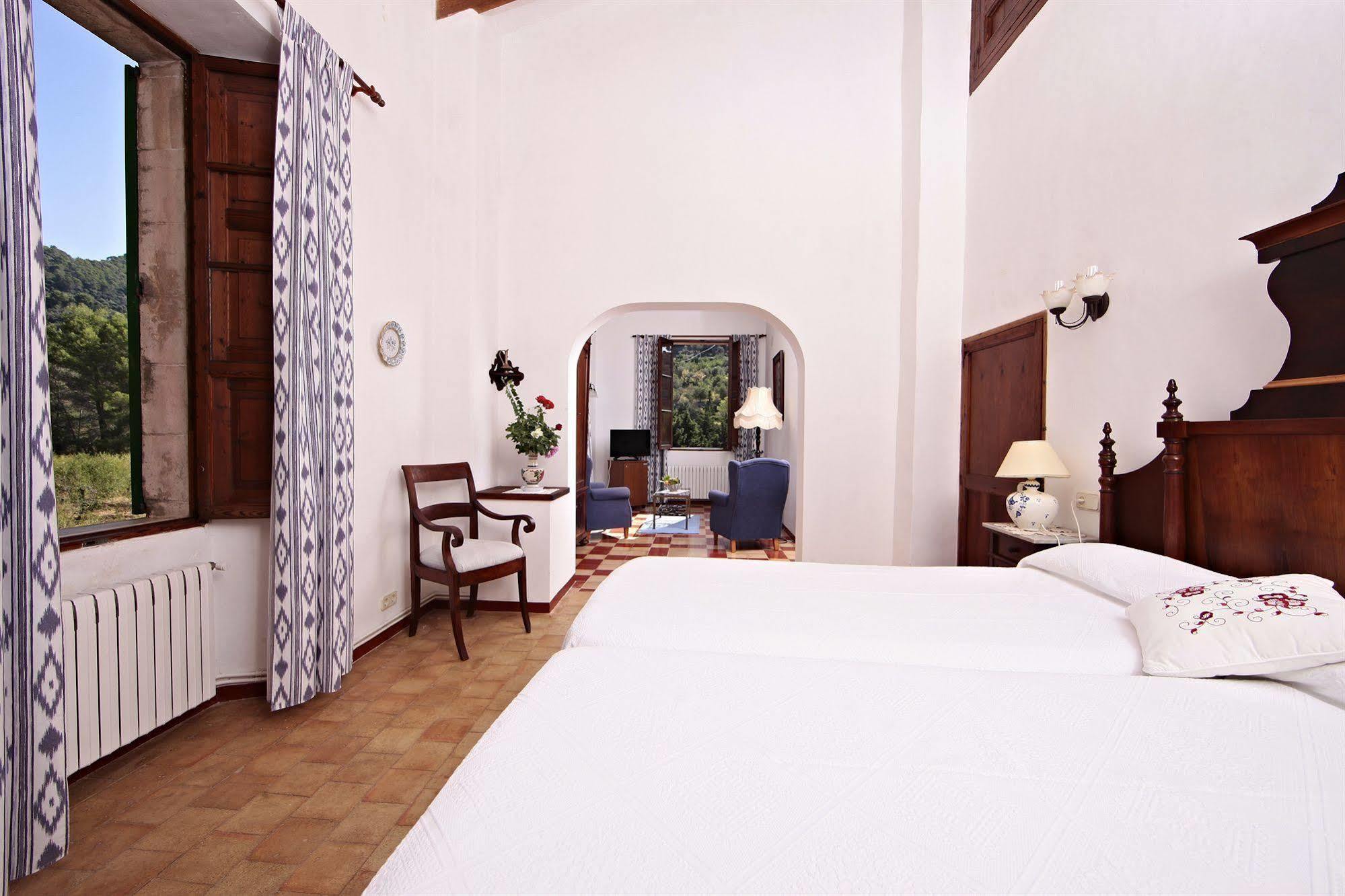 Sa Maniga Country house